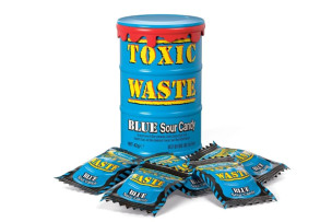 Toxic Waste Drum BLUE 42gr 12ks/1b