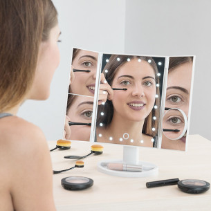 LEDFLECT 4in1 LED zvětšovácí zrcadlo