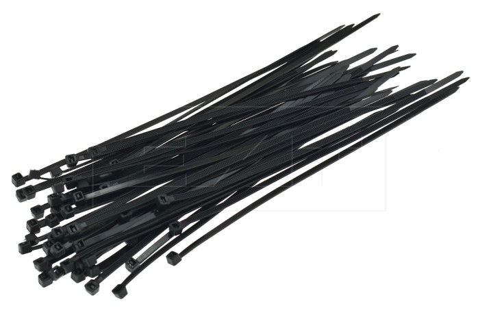 detail Vazaci paska 120x2,5mm 50ks